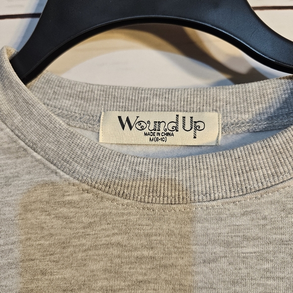 Wound‎ Up I Want Pizza Not Feelings Graphic Sweatshirt Crewneck Gray SZ MEDIUM - Picture 3 of 10